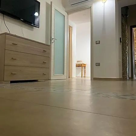 Nicola's House 3*